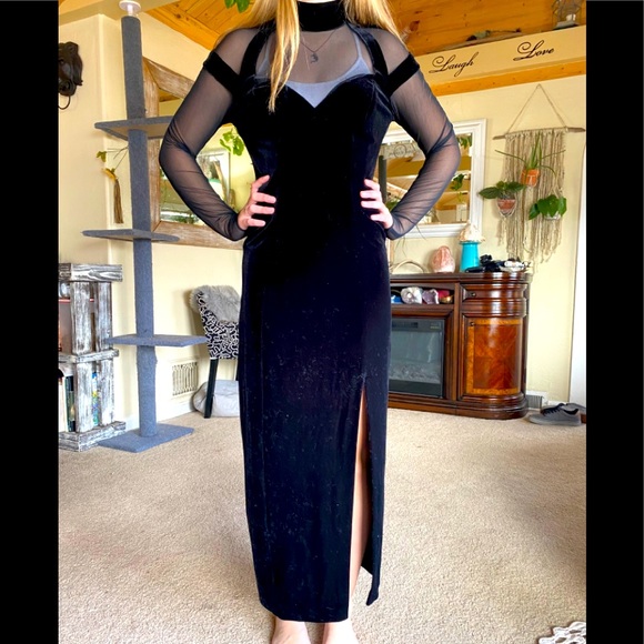 Night Way Collections Dresses & Skirts - Night Way Evening Gown